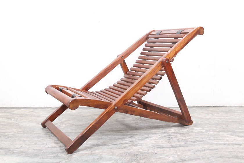 Wooden Relax Chair
